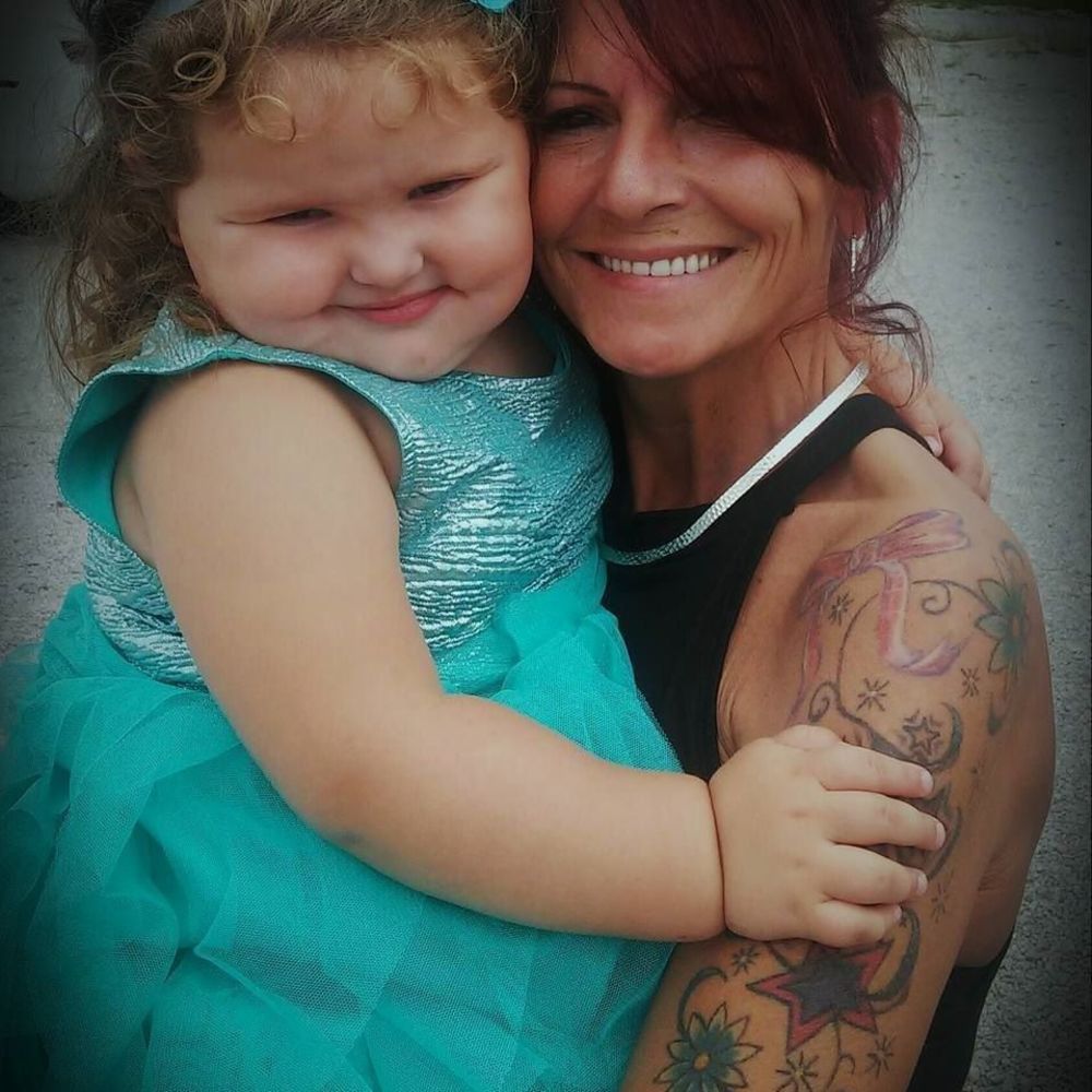 Meet your Posher, Connie